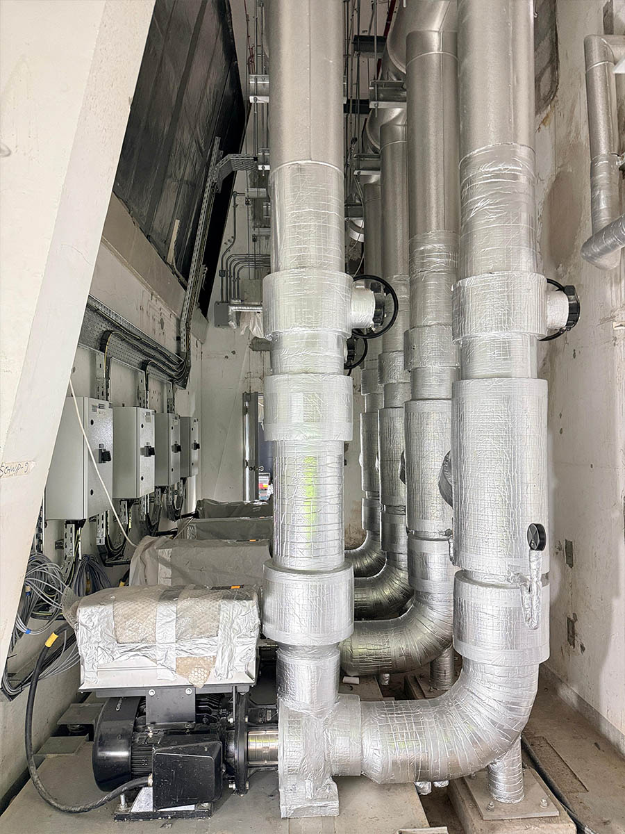 Insulated duct runs at a UAE commercial site